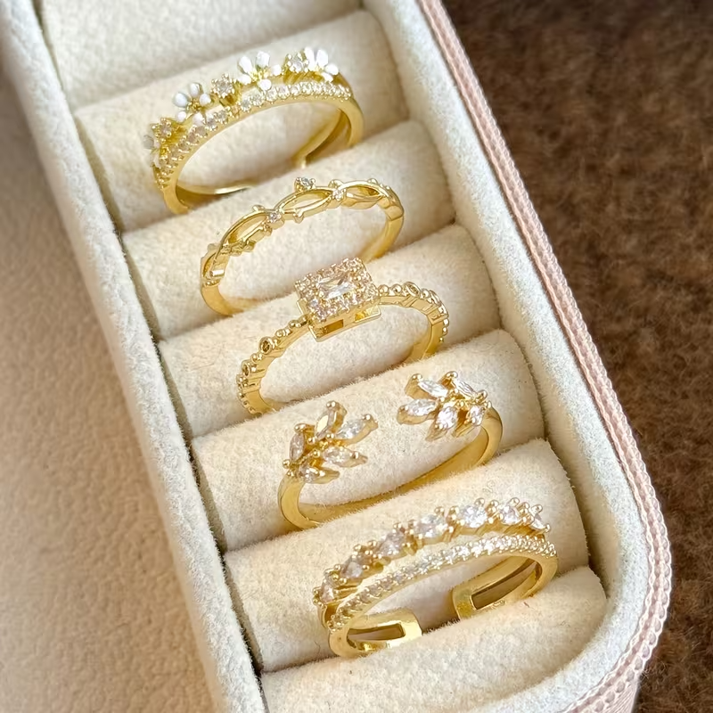 Elegant Copper & Zirconia 5 Pcs Rings