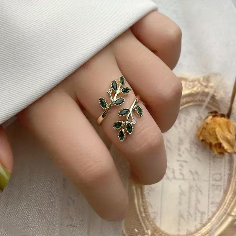 Leaf Design Ring
