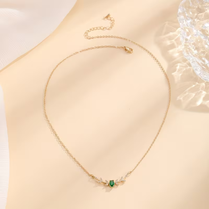 Branch Inlay Zirconia Pendant Necklace