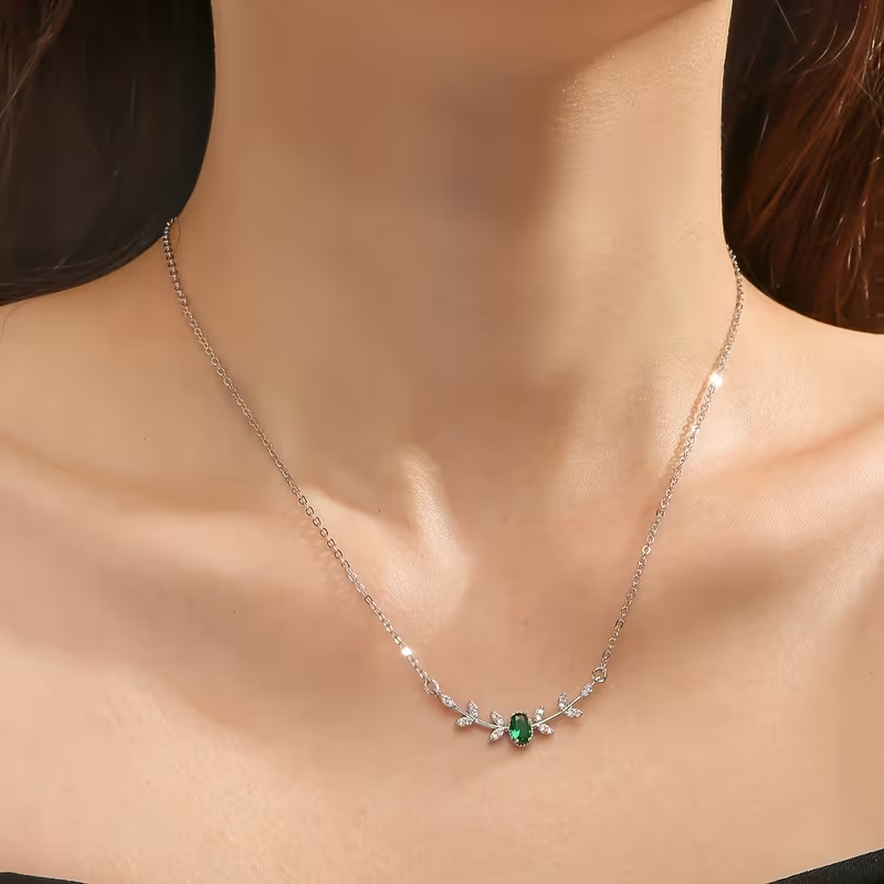 Branch Inlay Zirconia Pendant Necklace
